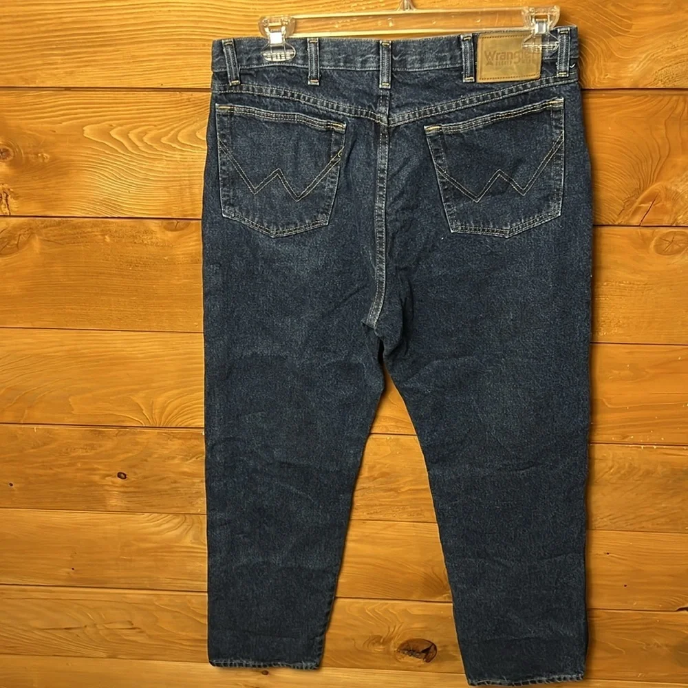 Wrangler‎ Mens Jeans 36x32 Rugged Wear Dark Denim Work Western Cowboy Horseback